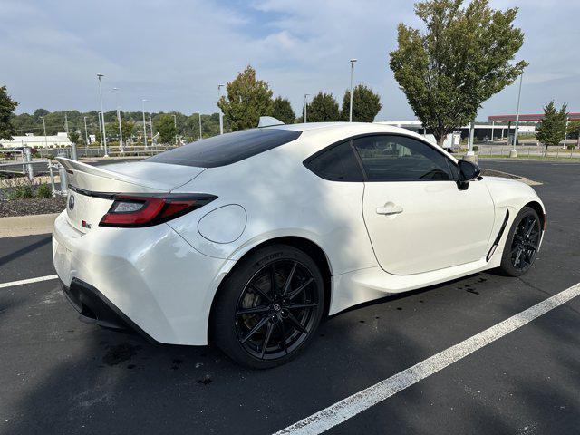 used 2023 Toyota GR86 car, priced at $27,298