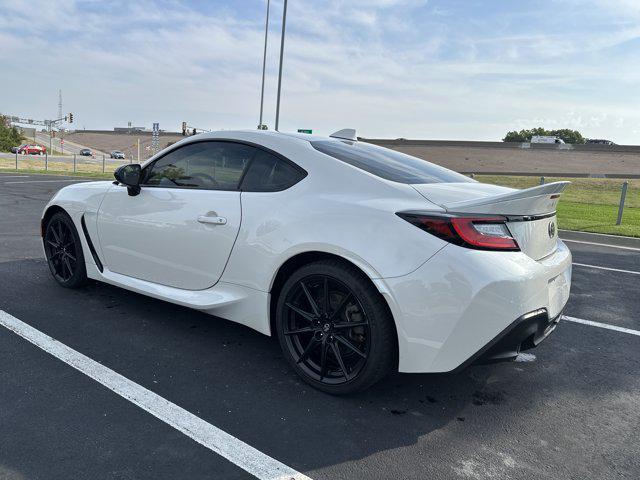 used 2023 Toyota GR86 car, priced at $27,298
