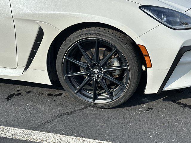 used 2023 Toyota GR86 car, priced at $27,298