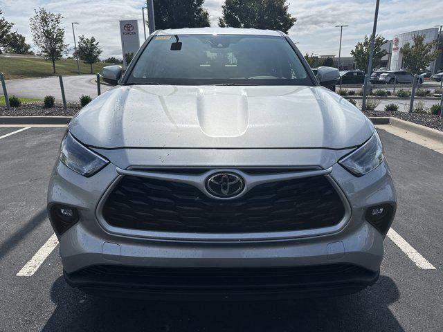 used 2024 Toyota Highlander car, priced at $36,246