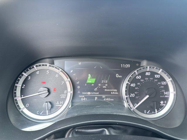 used 2024 Toyota Highlander car, priced at $36,246