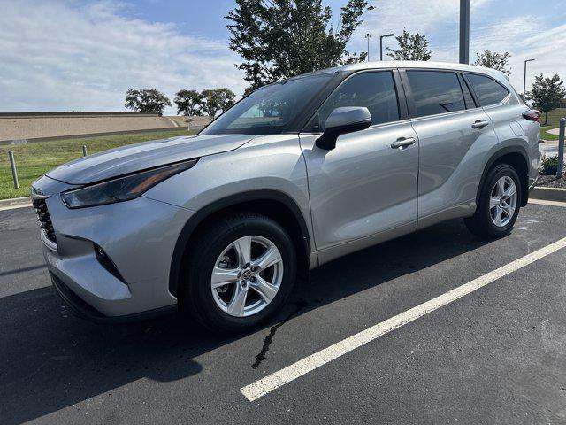 used 2024 Toyota Highlander car, priced at $36,246