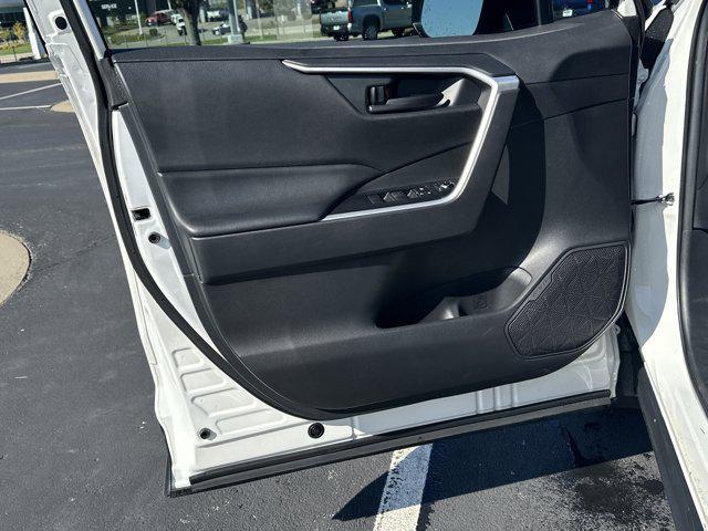 used 2021 Toyota RAV4 Hybrid car, priced at $25,785