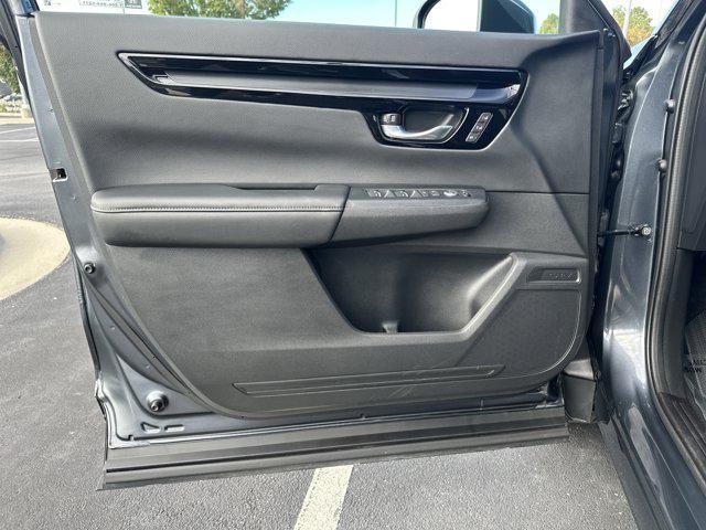 used 2025 Honda CR-V car, priced at $36,499