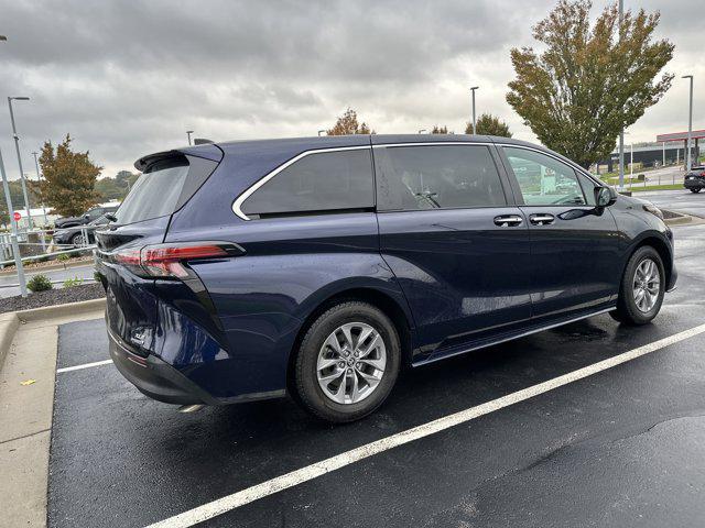used 2022 Toyota Sienna car, priced at $39,055