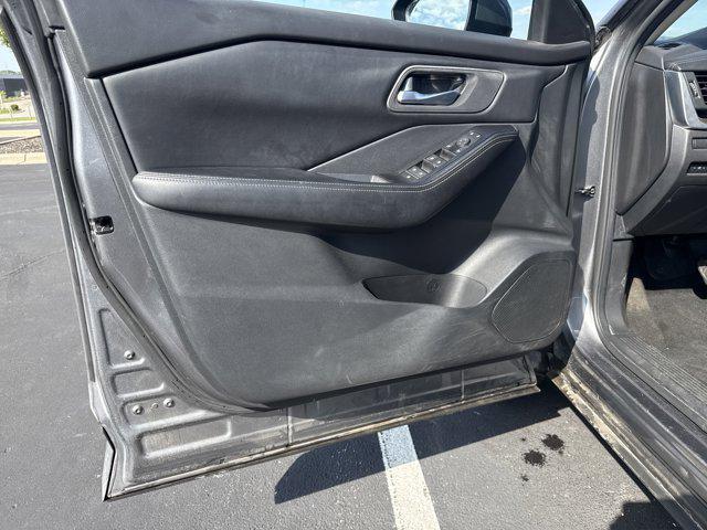 used 2024 Nissan Rogue car, priced at $24,292