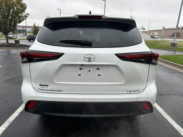 used 2025 Toyota Highlander car, priced at $42,748