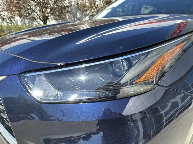 used 2022 Toyota Highlander car, priced at $40,743