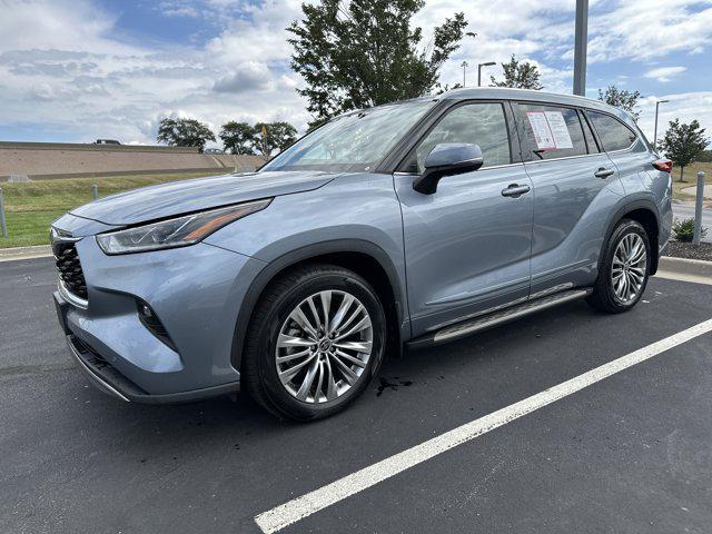 used 2022 Toyota Highlander car, priced at $41,470