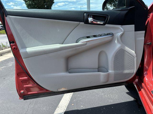 used 2012 Toyota Camry Hybrid car, priced at $10,525