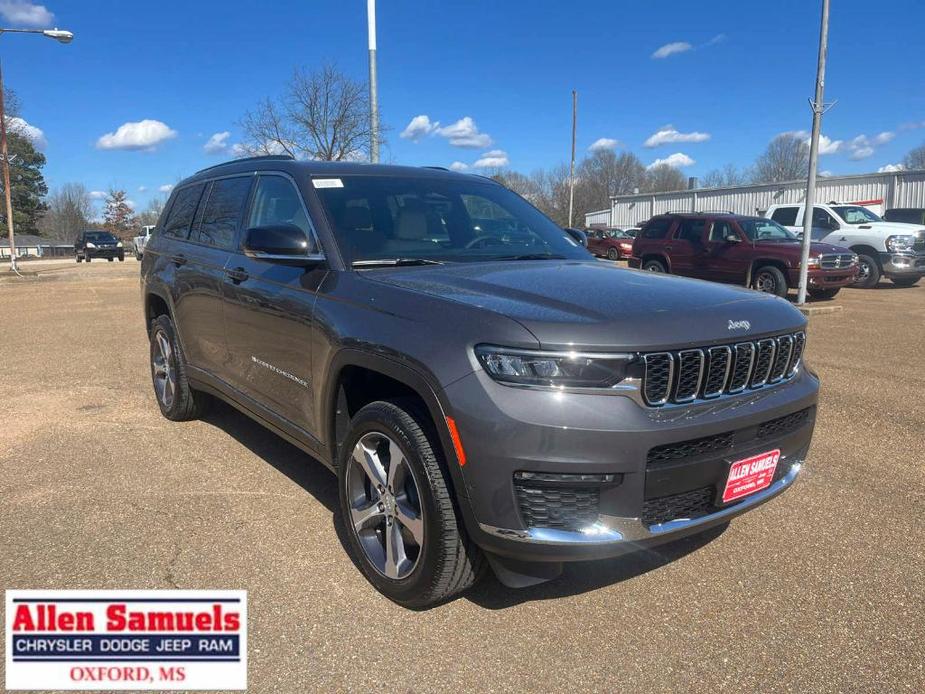 new 2024 Jeep Grand Cherokee L car, priced at $56,660