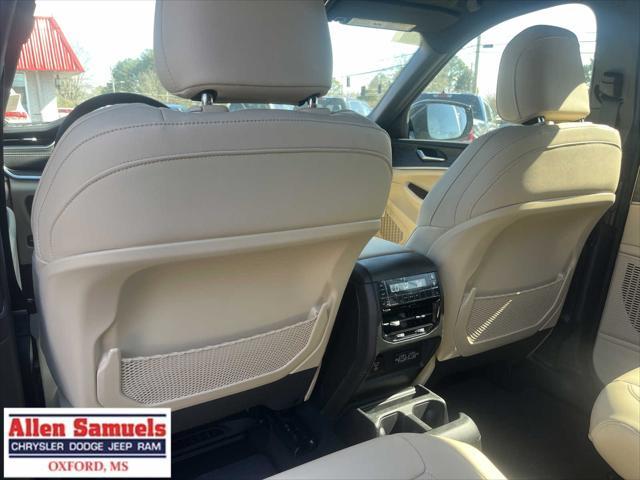 new 2024 Jeep Grand Cherokee L car, priced at $45,771