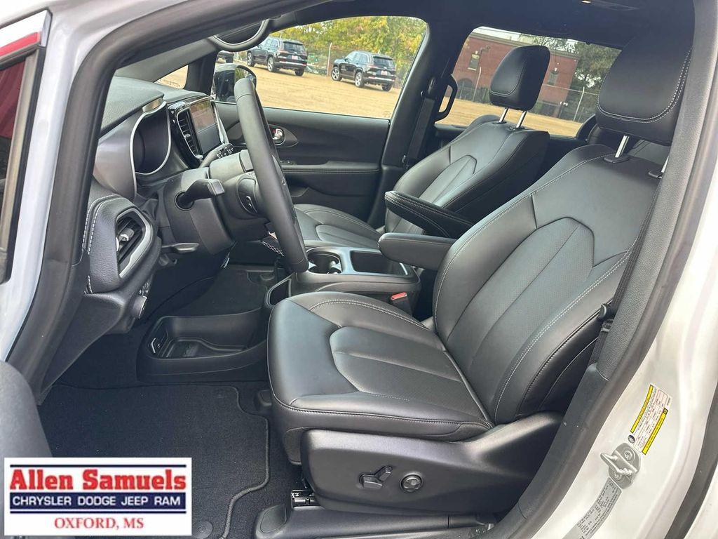 new 2026 Chrysler Pacifica car, priced at $45,740