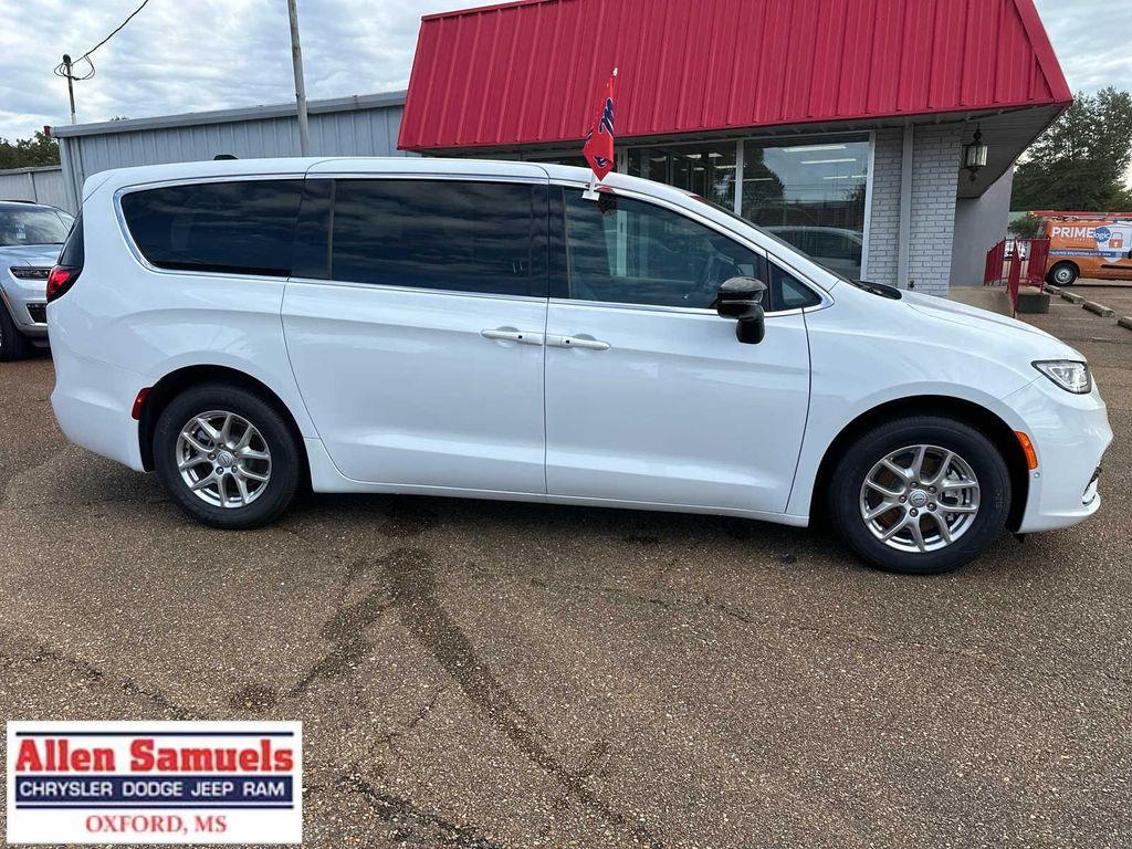 new 2026 Chrysler Pacifica car, priced at $45,740