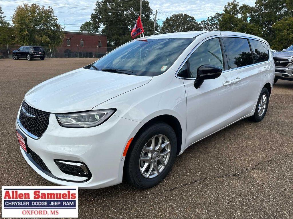 new 2026 Chrysler Pacifica car, priced at $45,740