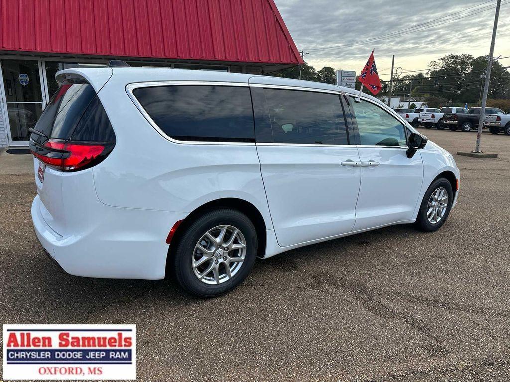 new 2026 Chrysler Pacifica car, priced at $45,740