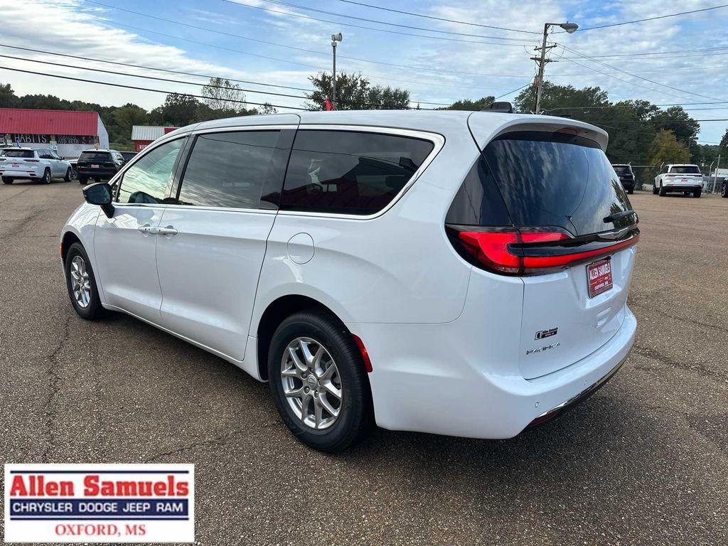 new 2026 Chrysler Pacifica car, priced at $45,740