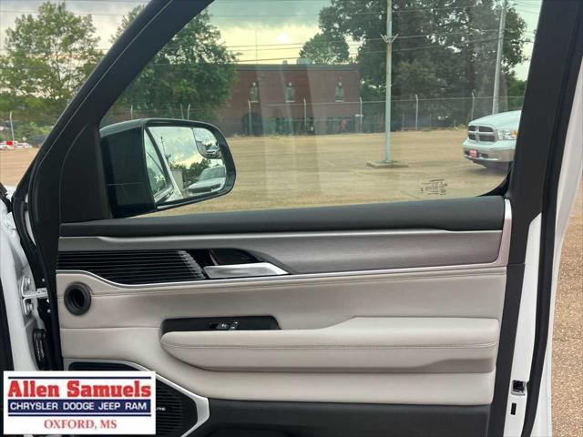 new 2025 Jeep Wagoneer car