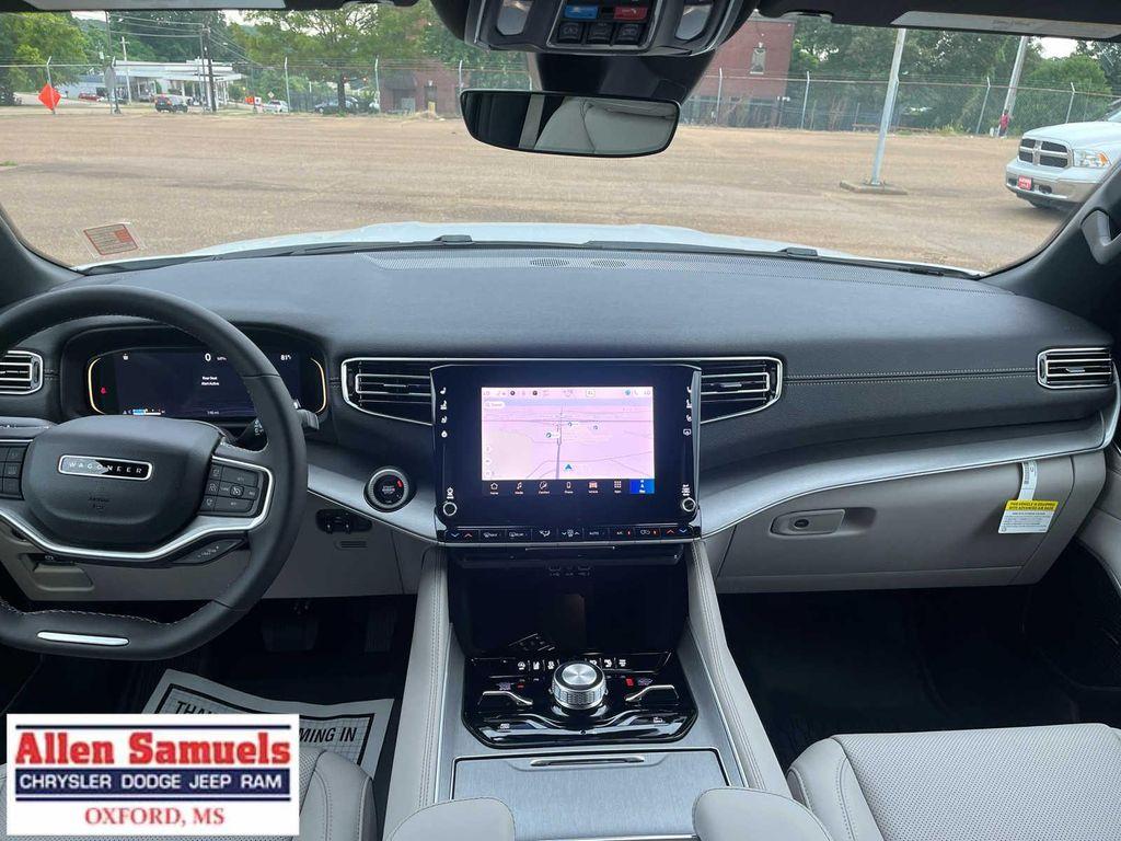 new 2025 Jeep Wagoneer car