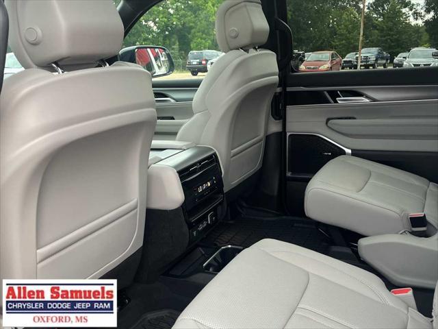 new 2025 Jeep Wagoneer car