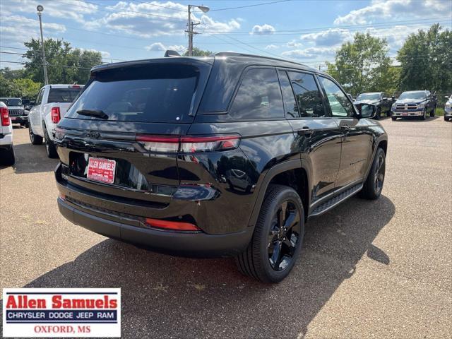 new 2024 Jeep Grand Cherokee car, priced at $45,611