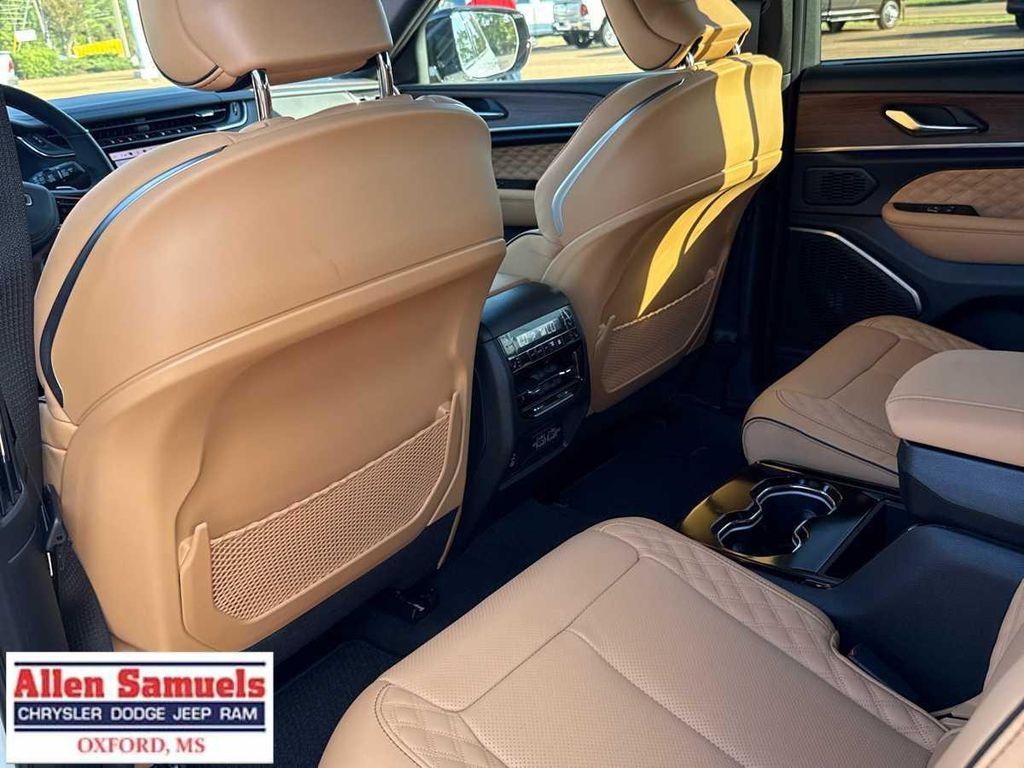 new 2025 Jeep Grand Cherokee L car, priced at $63,460