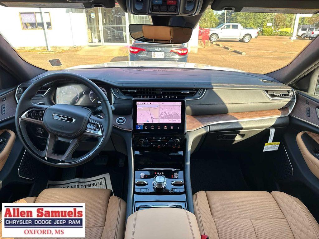 new 2025 Jeep Grand Cherokee L car, priced at $63,460