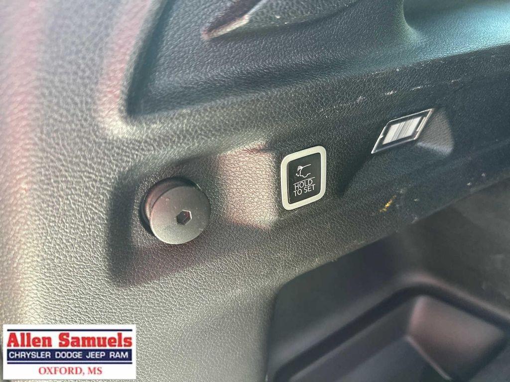 used 2021 Jeep Grand Cherokee L car, priced at $31,797