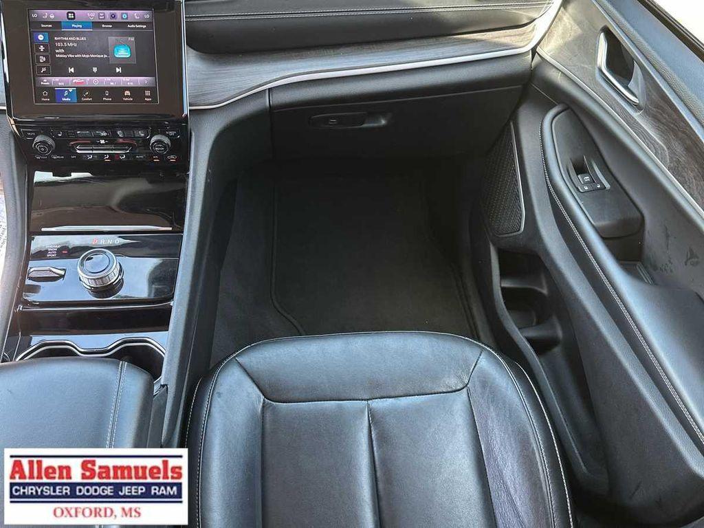 used 2021 Jeep Grand Cherokee L car, priced at $31,797