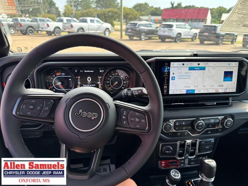 new 2025 Jeep Wrangler car, priced at $65,390