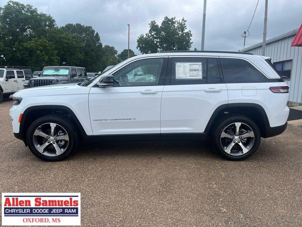 new 2025 Jeep Grand Cherokee car