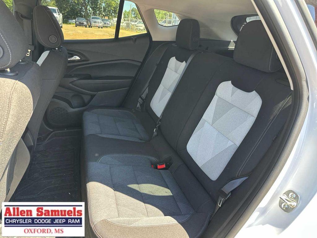 used 2025 Chevrolet Trax car, priced at $22,997
