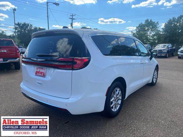 new 2024 Chrysler Pacifica car, priced at $43,500