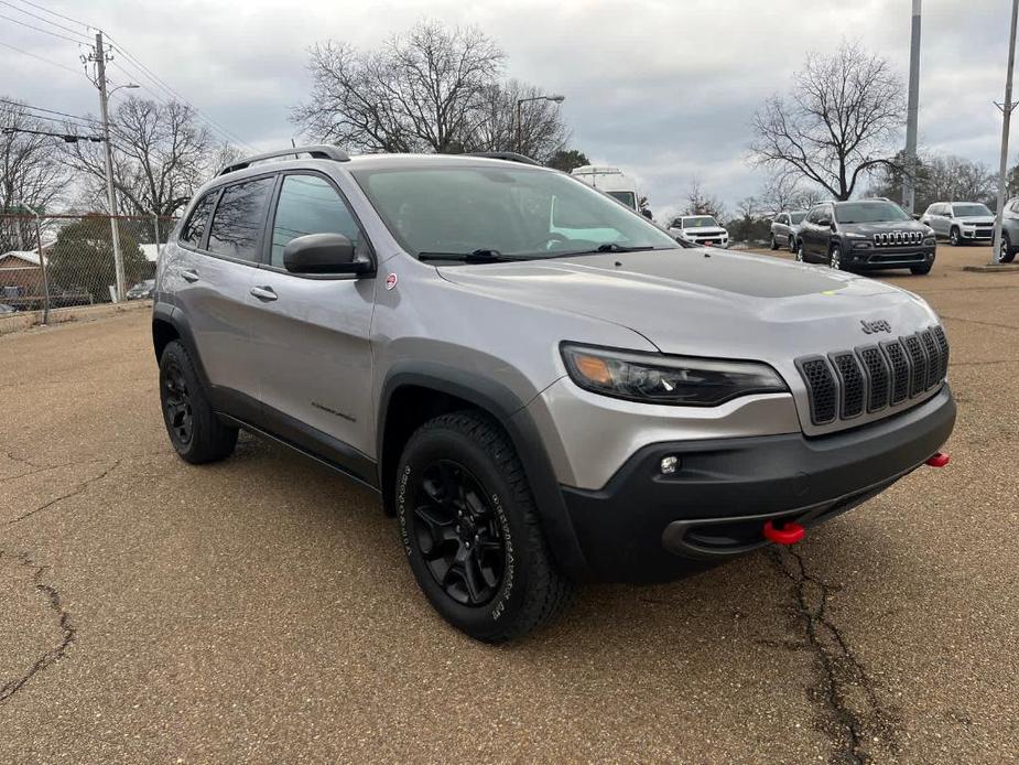 used 2019 Jeep Cherokee car, priced at $22,567