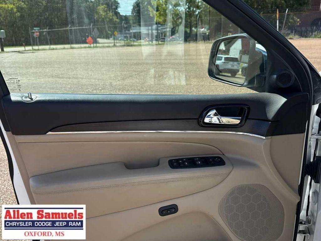 used 2021 Jeep Grand Cherokee car, priced at $24,997