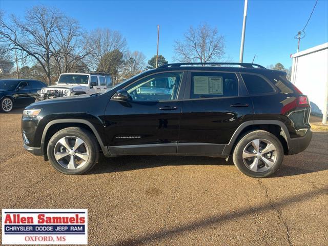 used 2022 Jeep Cherokee car, priced at $25,997