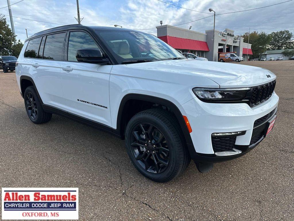 new 2025 Jeep Grand Cherokee L car, priced at $55,240