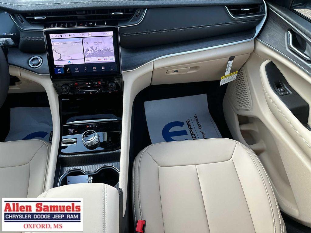 new 2025 Jeep Grand Cherokee L car, priced at $55,240