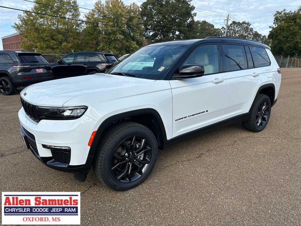 new 2025 Jeep Grand Cherokee L car, priced at $55,240