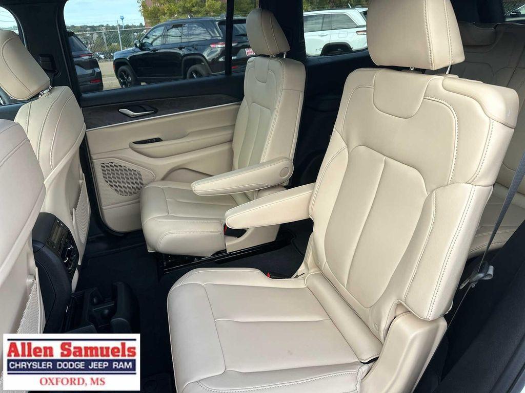 new 2025 Jeep Grand Cherokee L car, priced at $55,240