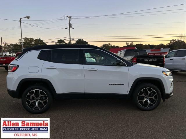 new 2025 Jeep Compass car, priced at $33,251