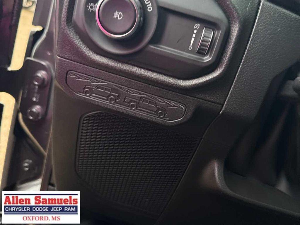 new 2026 Jeep Wrangler car, priced at $47,885