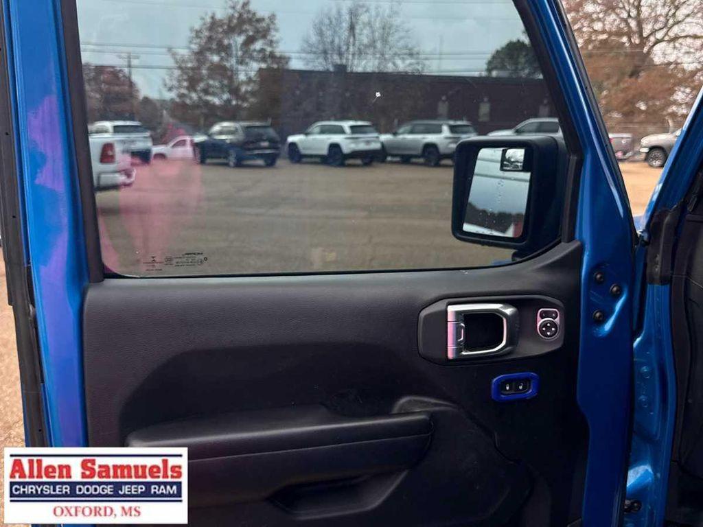 used 2021 Jeep Gladiator car, priced at $29,997