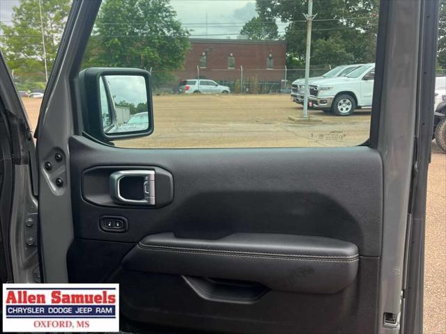 used 2023 Jeep Gladiator car, priced at $33,777