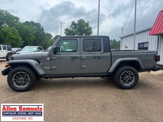 used 2023 Jeep Gladiator car, priced at $33,777