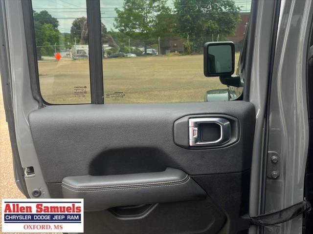 used 2023 Jeep Gladiator car, priced at $33,777
