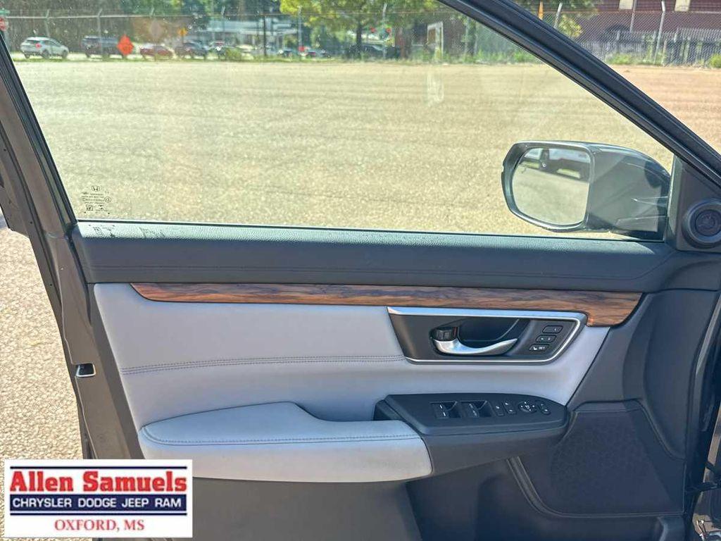 used 2018 Honda CR-V car, priced at $25,997