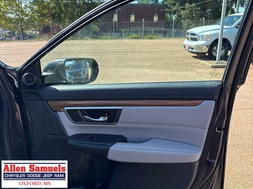 used 2018 Honda CR-V car, priced at $25,997