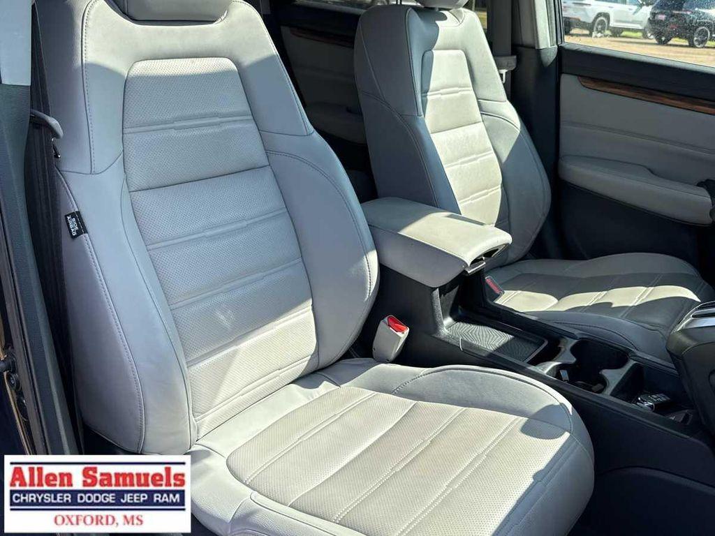 used 2018 Honda CR-V car, priced at $25,997
