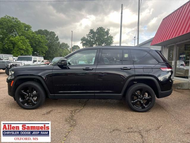 used 2023 Jeep Grand Cherokee car, priced at $33,997
